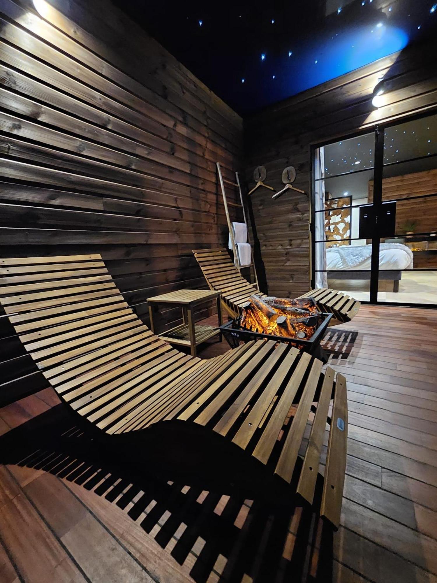 Le Chalet Loft Spa Calais Buitenkant foto
