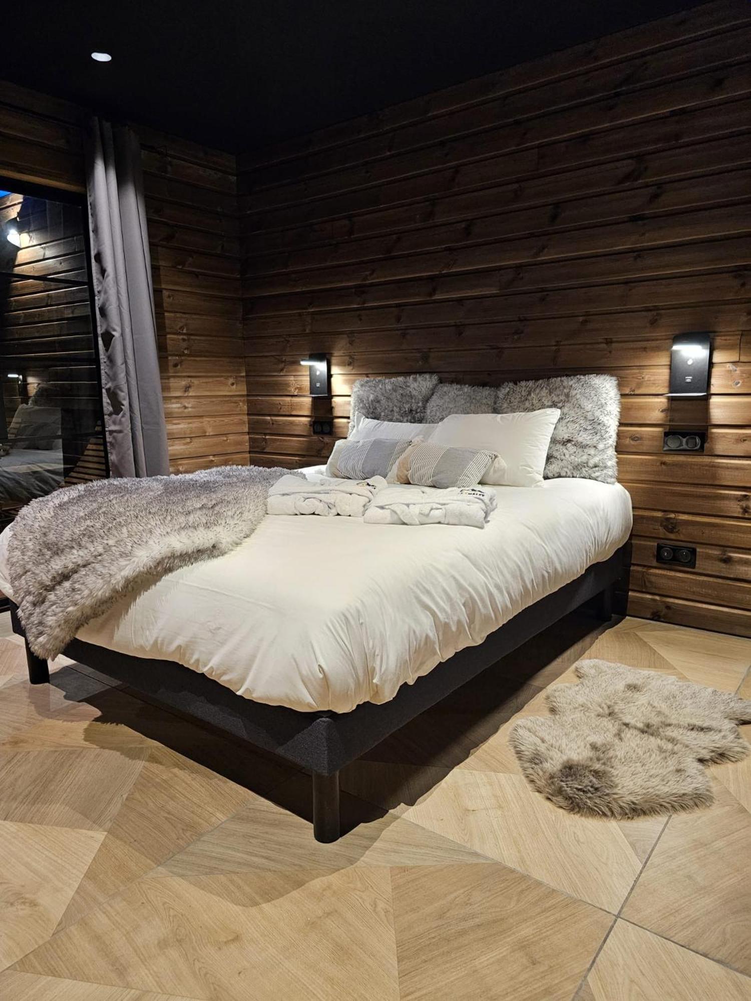 Le Chalet Loft Spa Calais Buitenkant foto